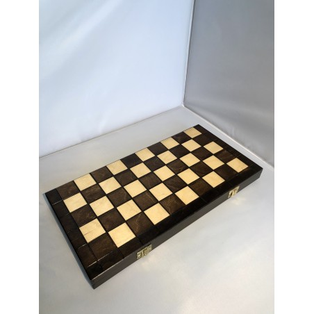 Jeu de dames en bois MM 42X42 cm
fabrication en Charme